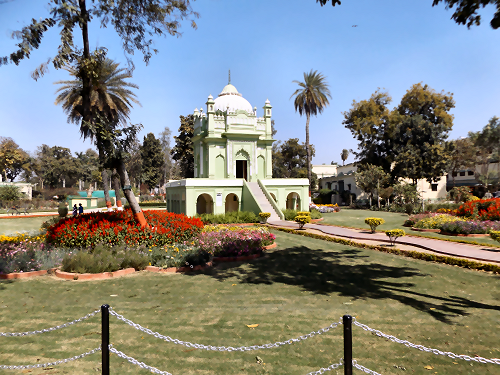 Lucknow Tomb 